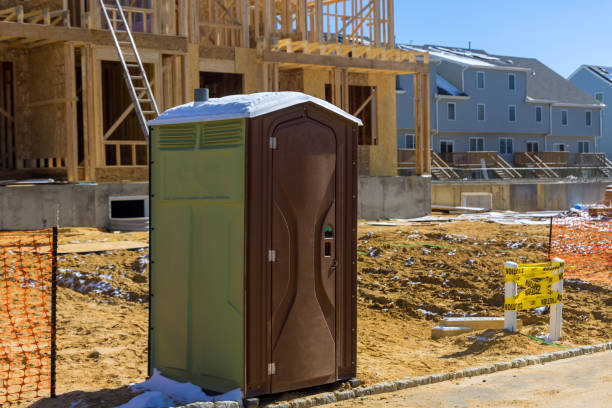 Affordable portable toilet rental in Syracuse, IN